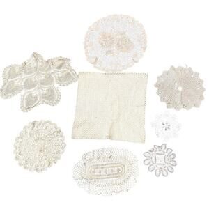 8 Piece Lot Vintage Crochet Ivory Table Cloth Doilies Doily 14" Square Farmhouse